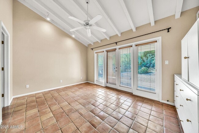 Building Photo - 4531 E Quartz Mountain Rd