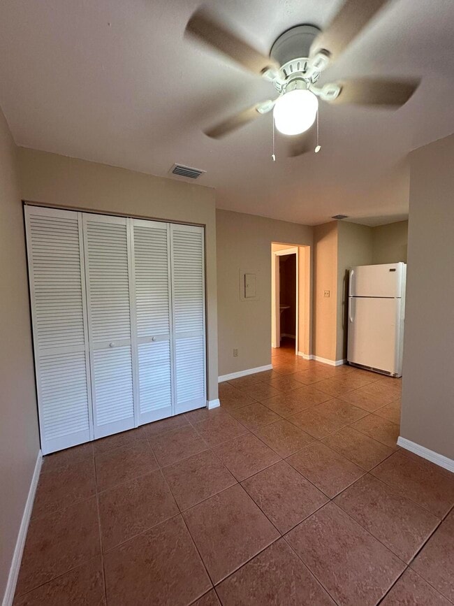 Building Photo - 954 Louisiana Ave