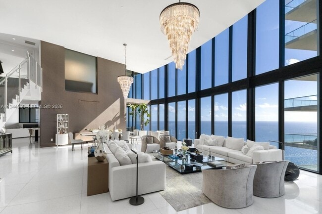 Building Photo - 18555 Collins Ave