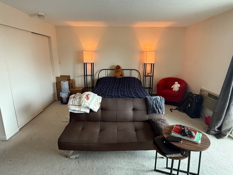 Building Photo - 36 Bellvista Rd