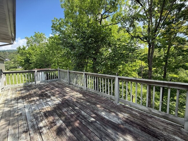 Building Photo - 3 Bedroom 1 Bathroom Home in Greene County...
