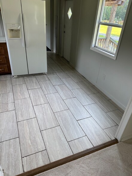 Building Photo - 1921 Arthur Lawrence Dr