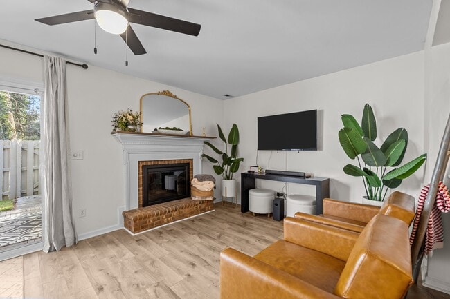 Building Photo - 1258 Maple Shade Ln