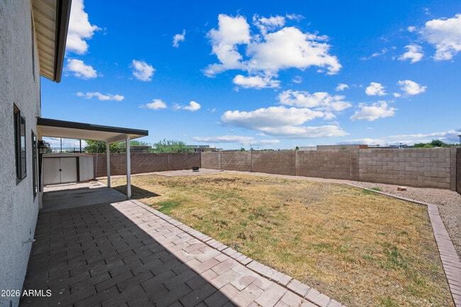 Building Photo - 210 E Jasper Ct