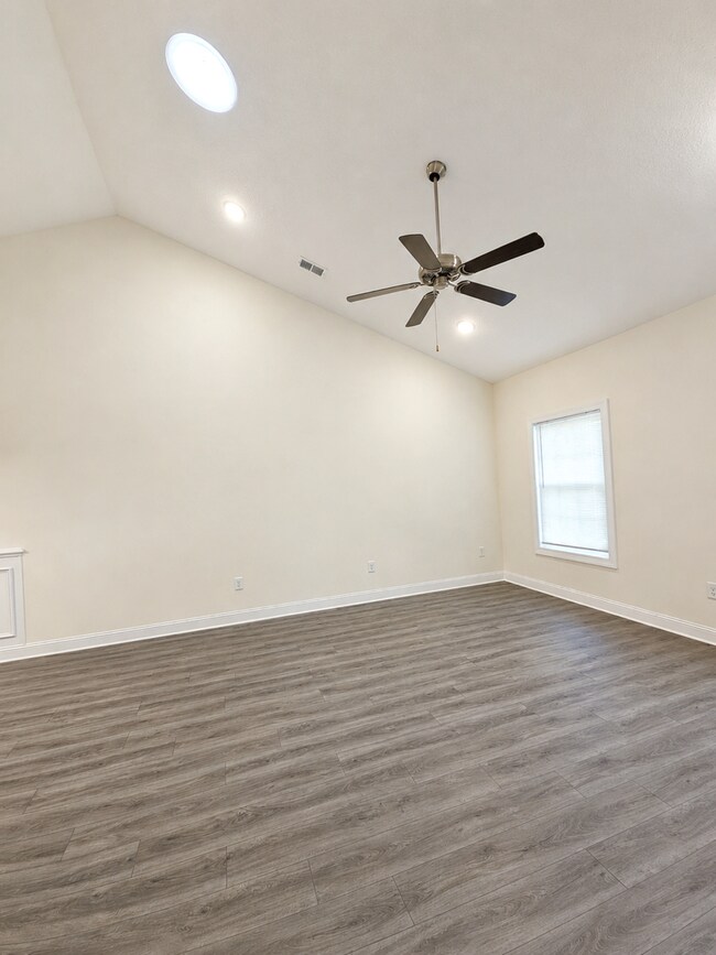Building Photo - 949 Jackline Pl