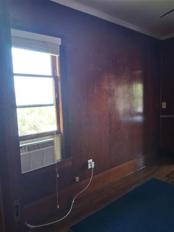 Building Photo - 472 Clearwater Largo Rd