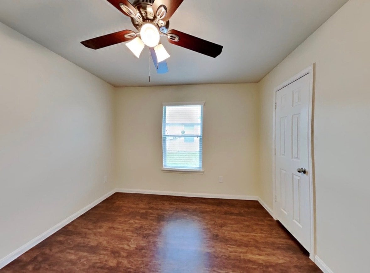 Building Photo - 816 N Piedras St