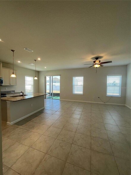 Building Photo - 6800 Pebblebrooke Wy