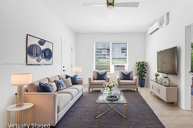 Building Photo - 641 10th St