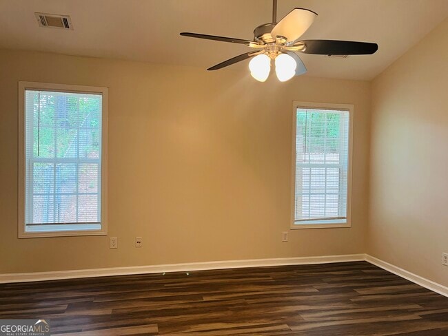 Building Photo - 108 Philmont Ct