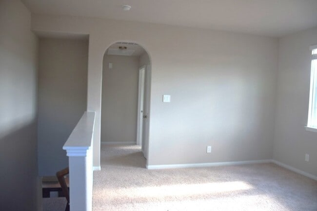 Building Photo - 4504 Danielle Gdns Ln