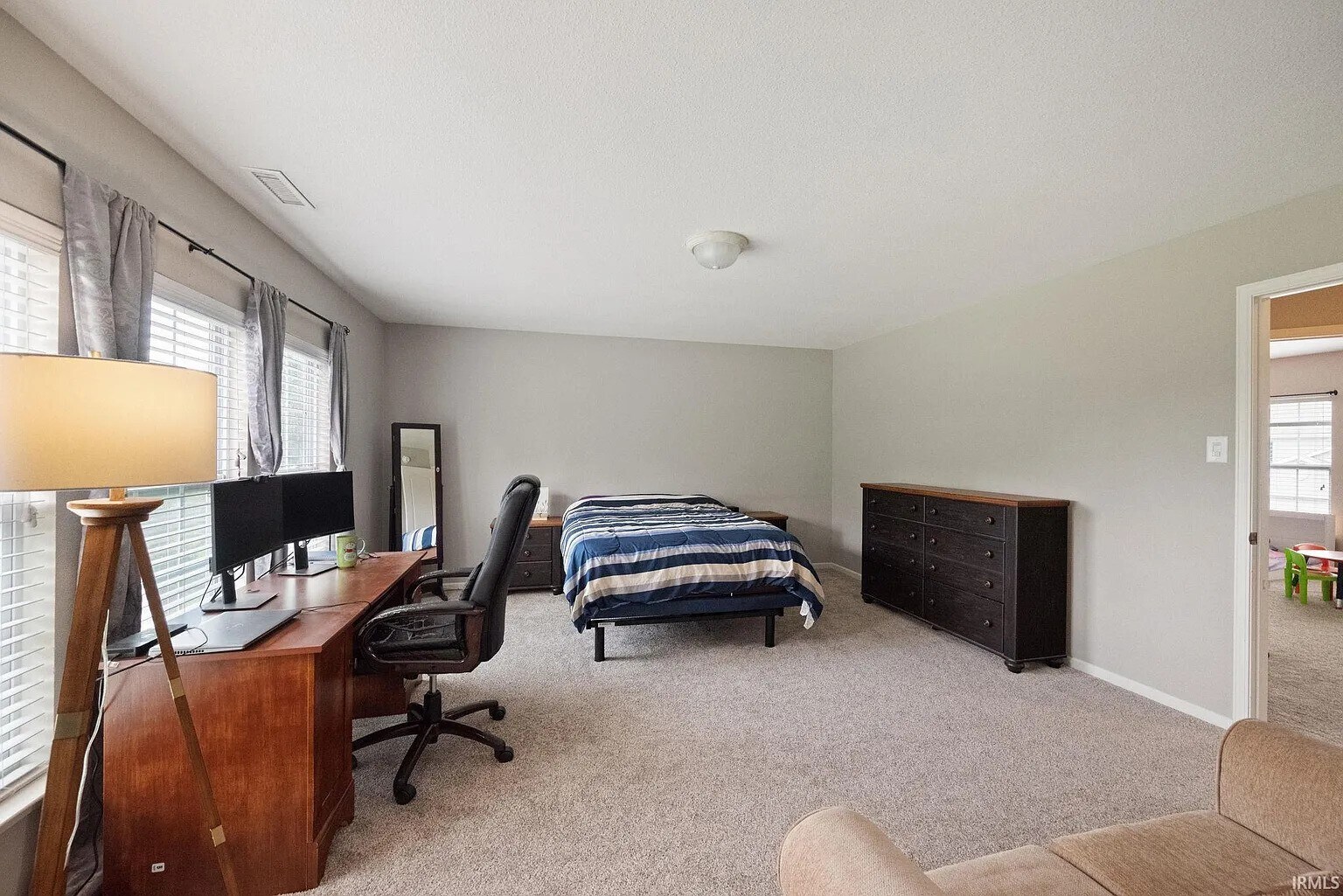 Building Photo - 4898 Little Pine Dr