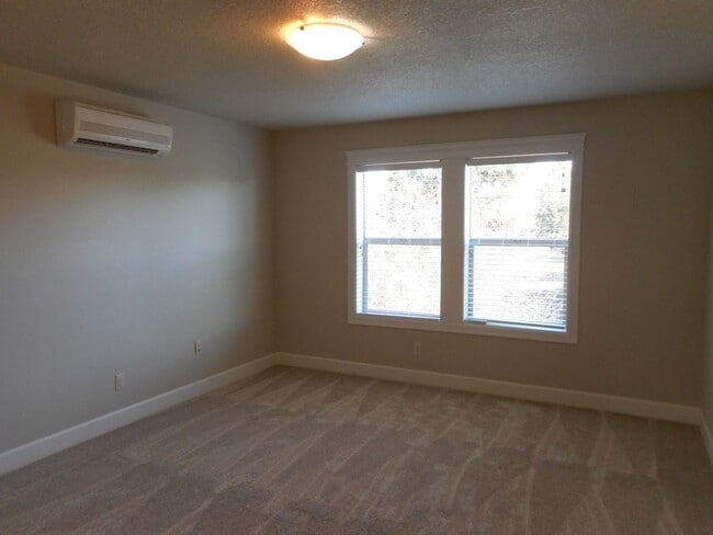 Building Photo - 1555 Dolores Wy