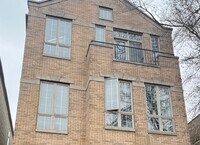 Building Photo - 4426 S Calumet Ave