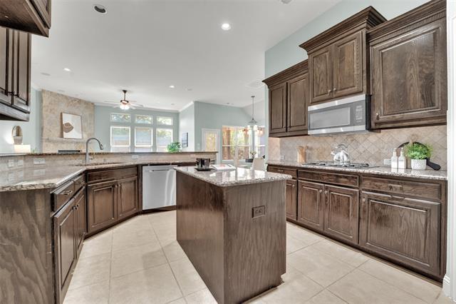 Building Photo - 444 Wildwood Dr