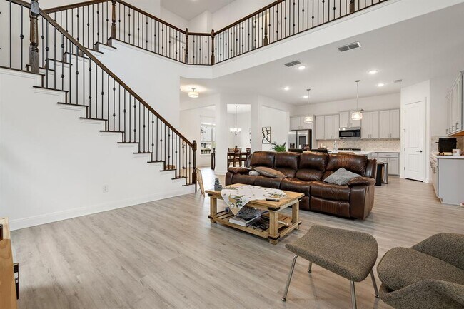 Building Photo - 2901 Oak Chase Cv
