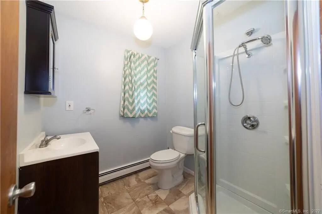 Building Photo - 6 Sunnyside Ave