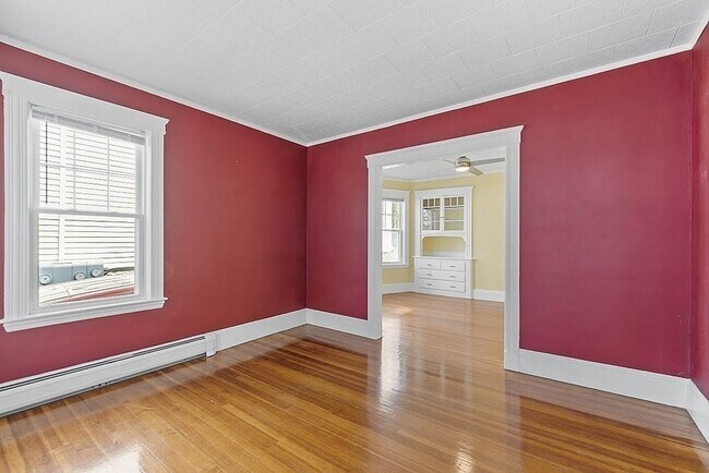 Building Photo - 57 Clarendon Ave