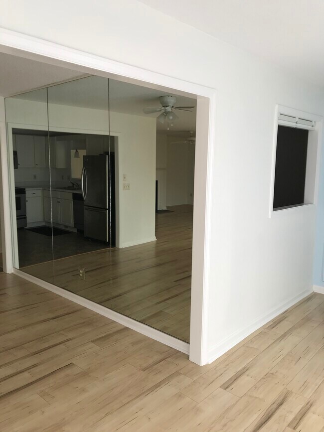 Building Photo - 11 Pinehurst Mnr