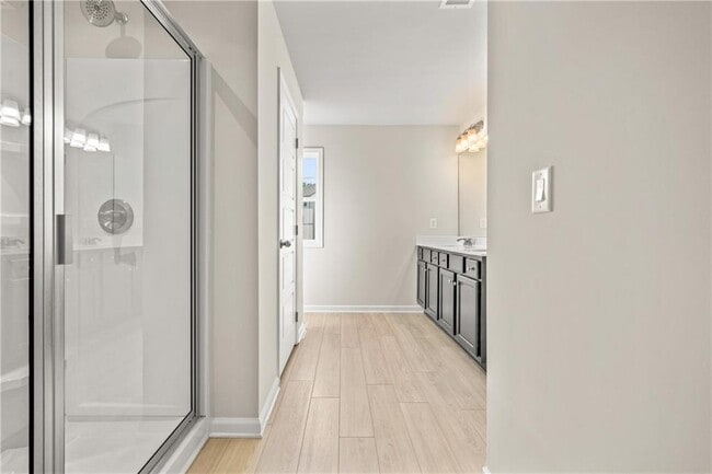 Building Photo - 32 Station Overlook Wy