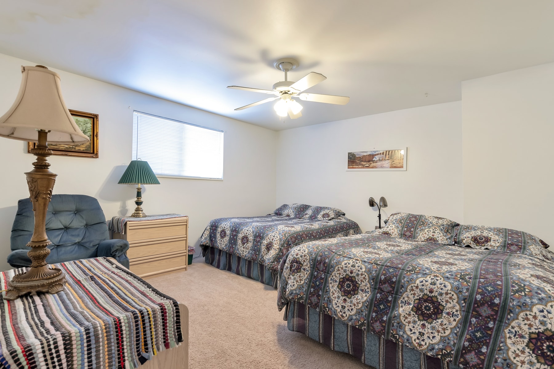 Main bedroom 13x16 - 1693 E Fort Union Blvd