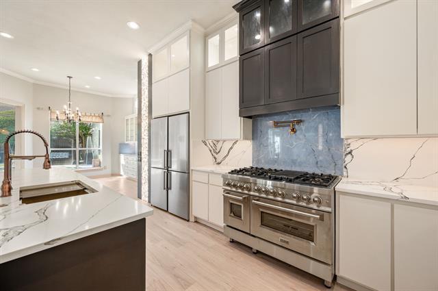 Building Photo - 3700 Watercrest Dr
