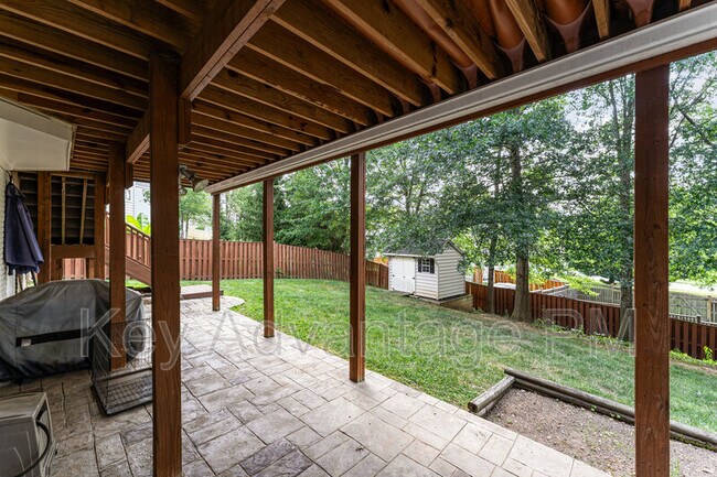 Building Photo - 4203 Talon Dr