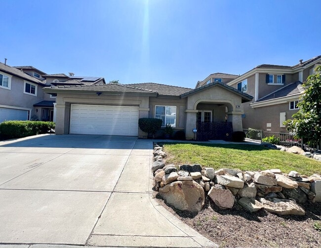 Building Photo - Wonderful 4 bedroom Single Story Murrieta Home for LEASE!