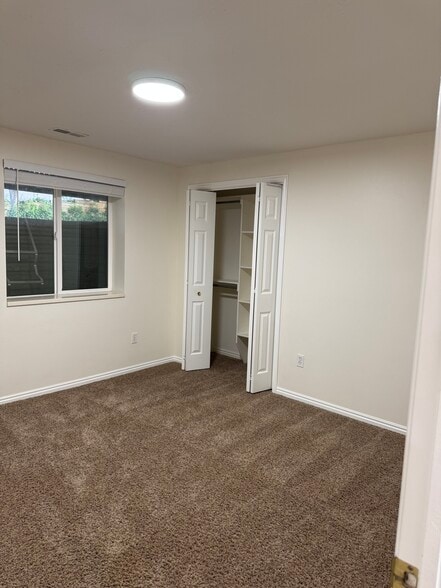 Building Photo - 1117 E 200 S