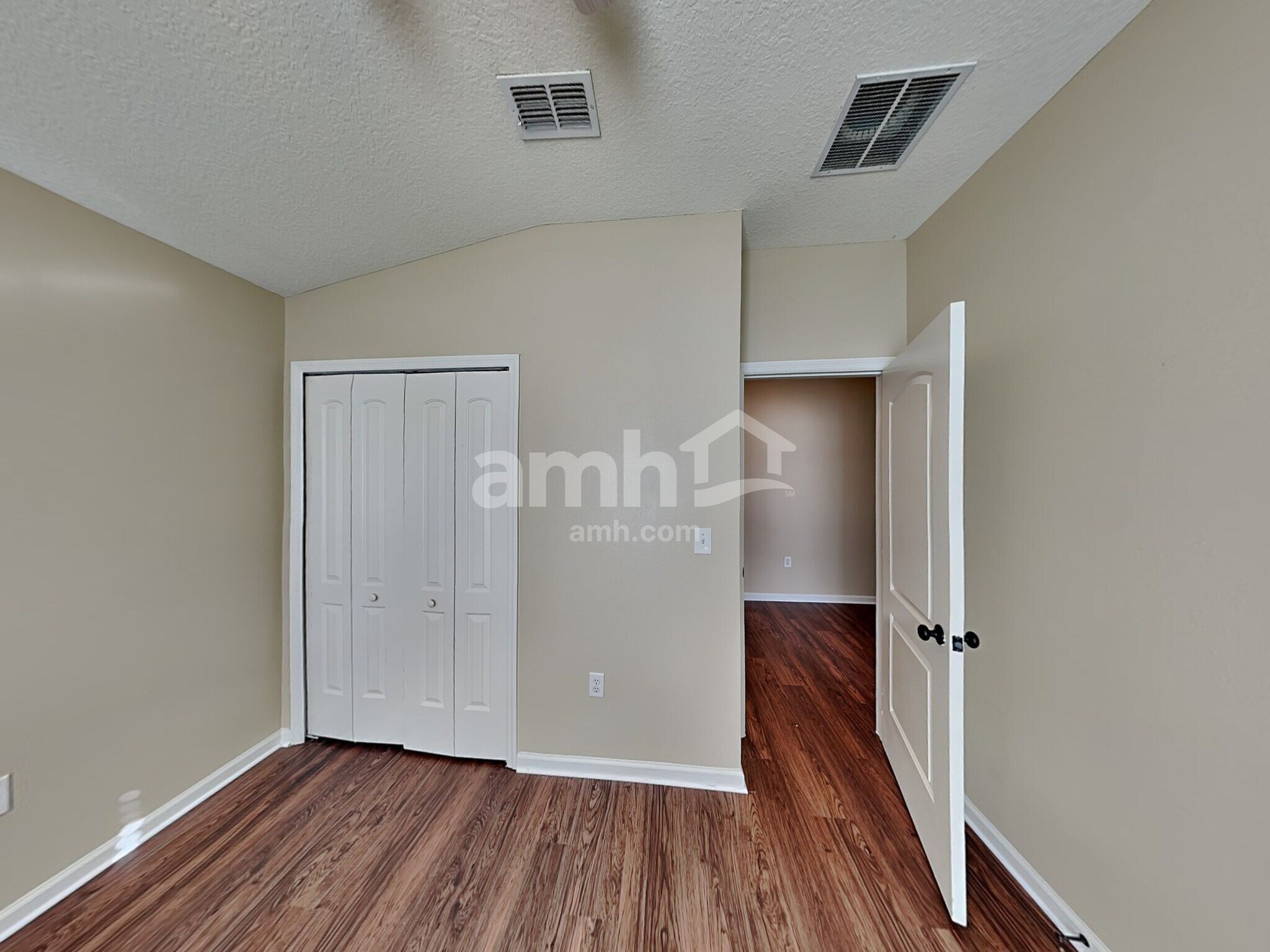 Building Photo - 2684 Oak Haven Dr