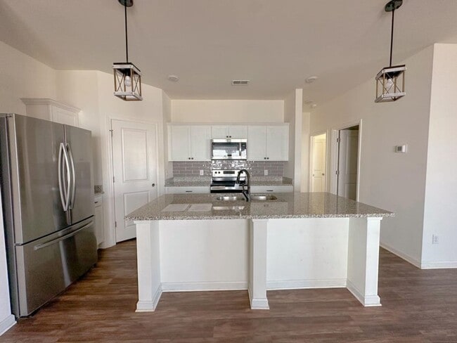 Building Photo - Home in Cane Bay Plantation