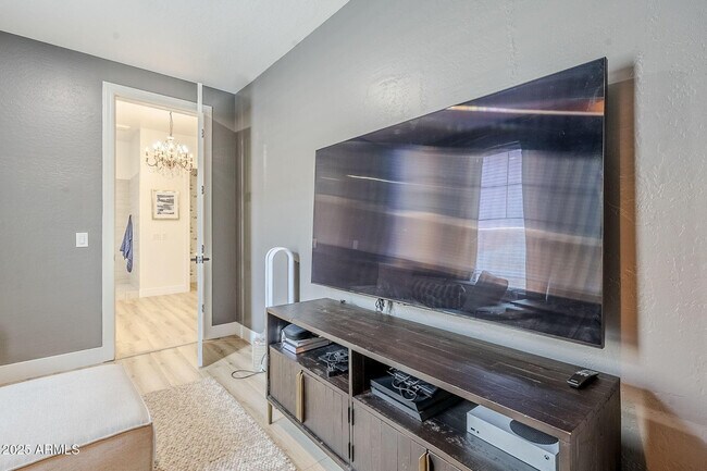 Building Photo - 9272 E Desert Village Dr