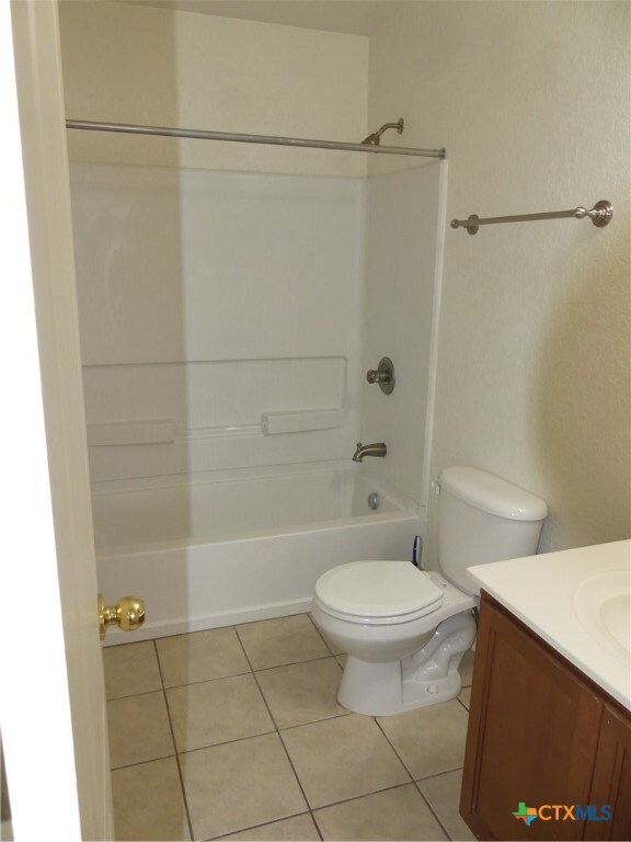 Building Photo - 664 Northern Lights Dr