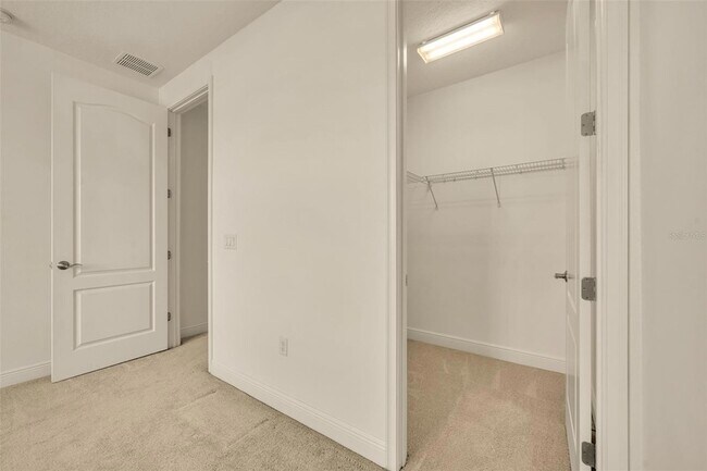 Building Photo - 14078 Alafaya Oak Bnd