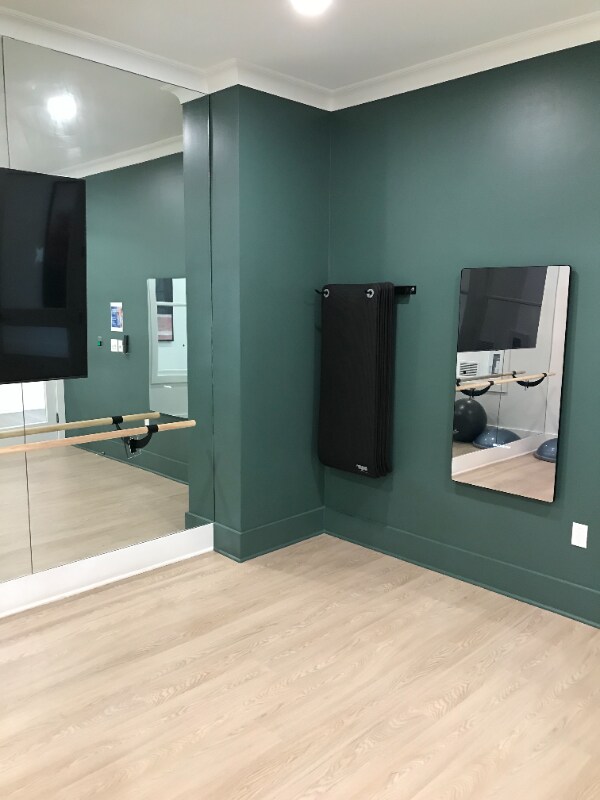 Building Photo - 22581 Lost Creek Terrace