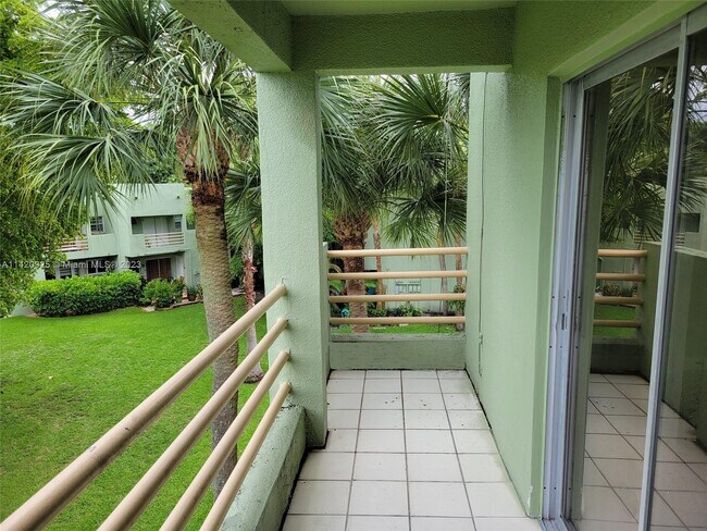 Building Photo - 11123 NW 7th St