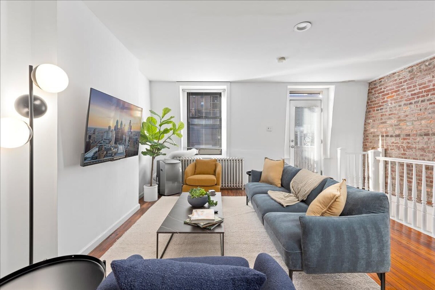 Building Photo - 234 S 20th St