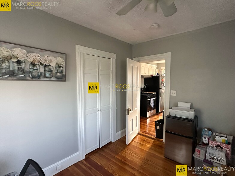 Building Photo - 135 Nonantum St