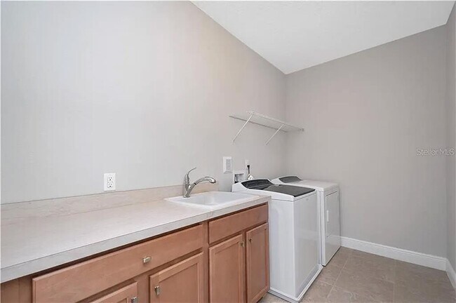 Building Photo - 8752 Powder Ridge Trail