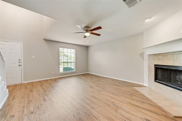 Building Photo - 906 Bayshore Dr