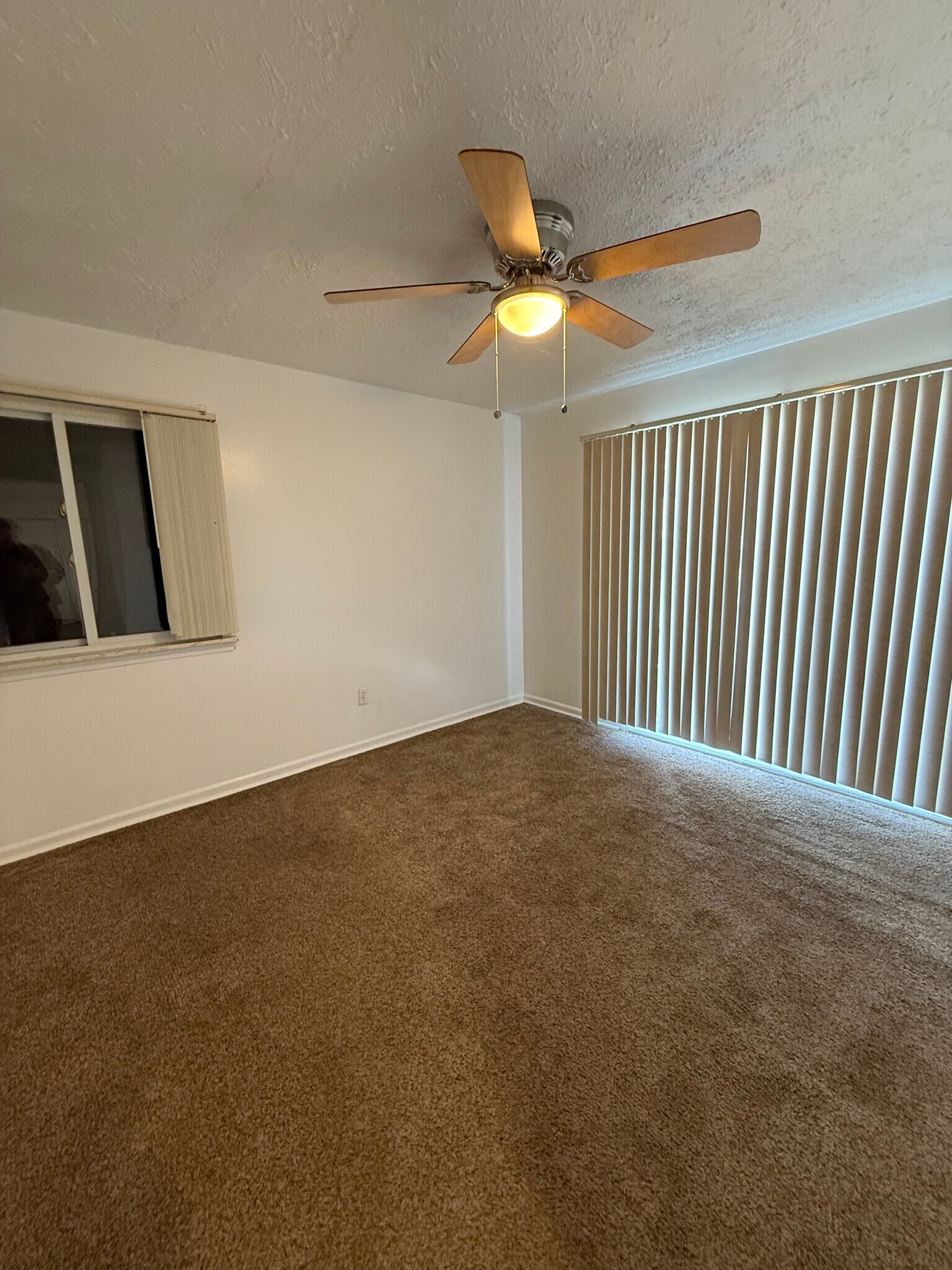 Building Photo - 2829 Batavia Ct