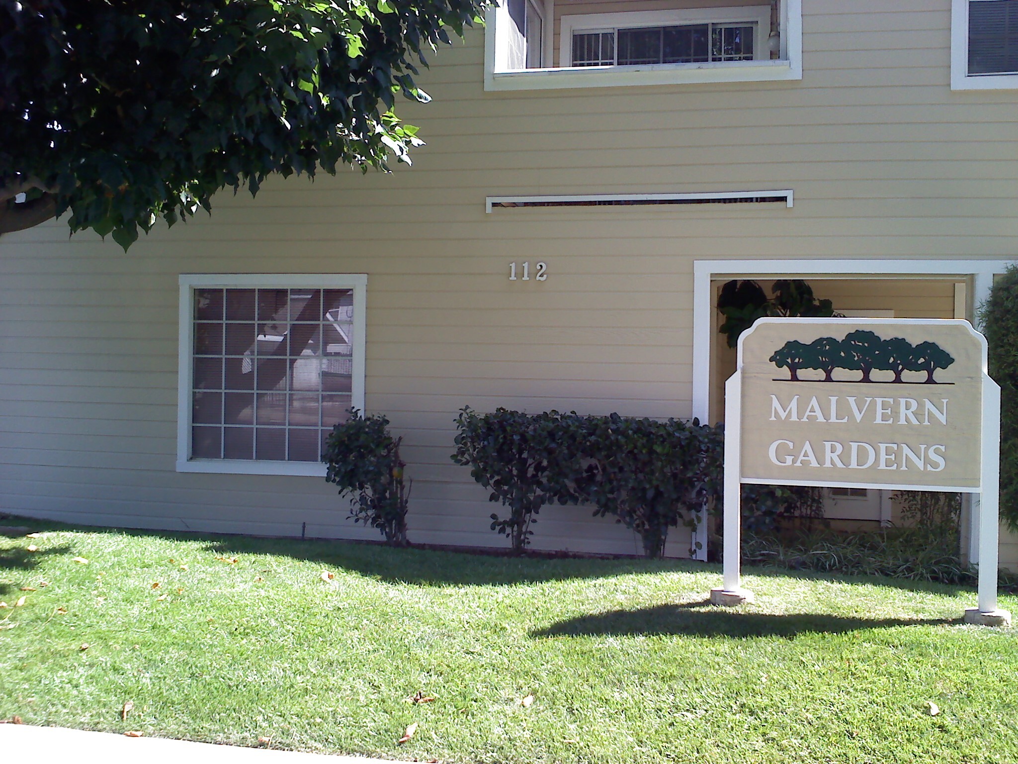 Building Photo - 112 Malvern Ave