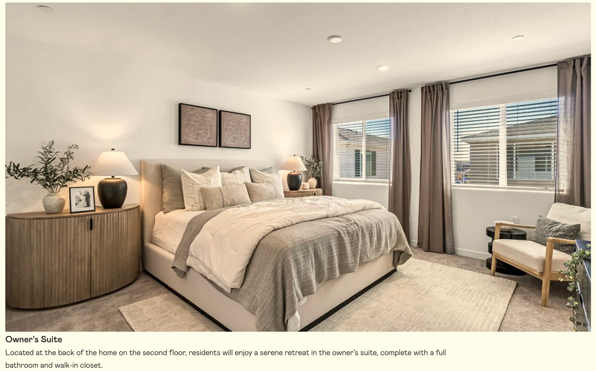 Building Photo - 4454 Buckingham Ave