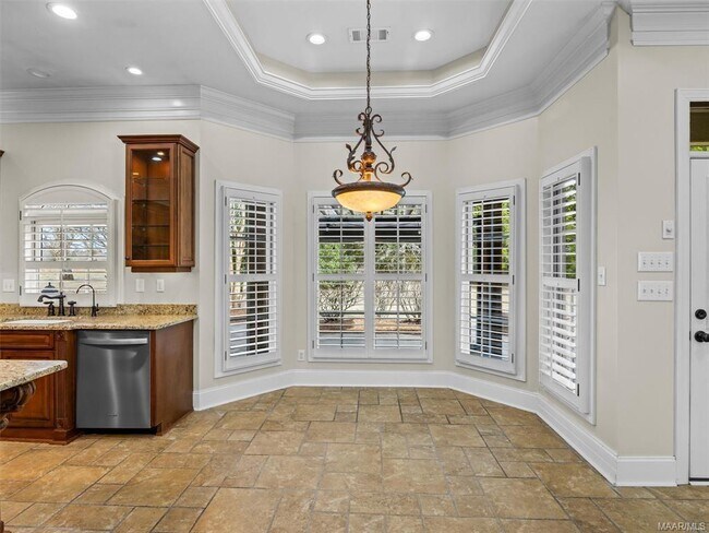 Building Photo - 3900 Turning Leaf Loop