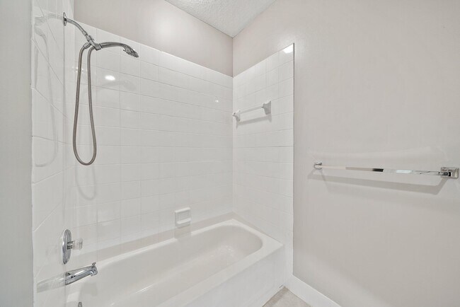 Building Photo - 351 Legare Ct