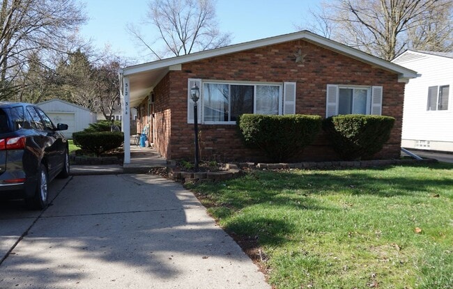 Building Photo - 314 Fairgrove St