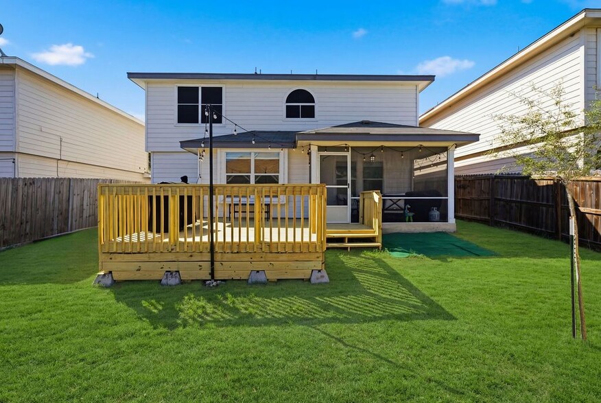 Building Photo - 3914 Bear Oak Path