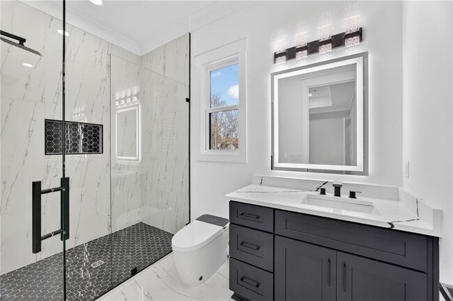 Building Photo - 405 Thunder Rd