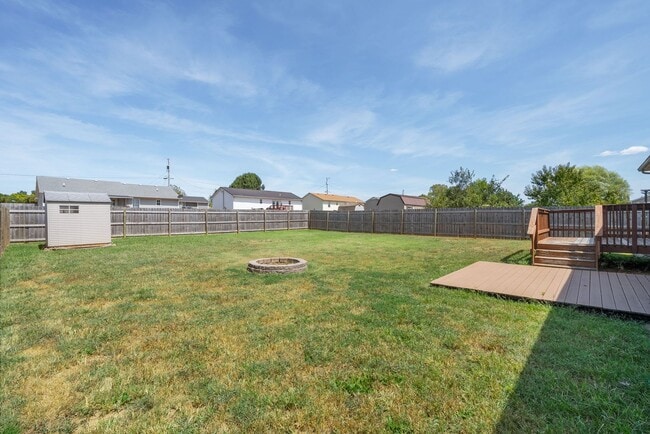 Building Photo - Oak Grove Cutie for Rent!
