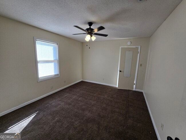 Building Photo - 416 S Ashley St